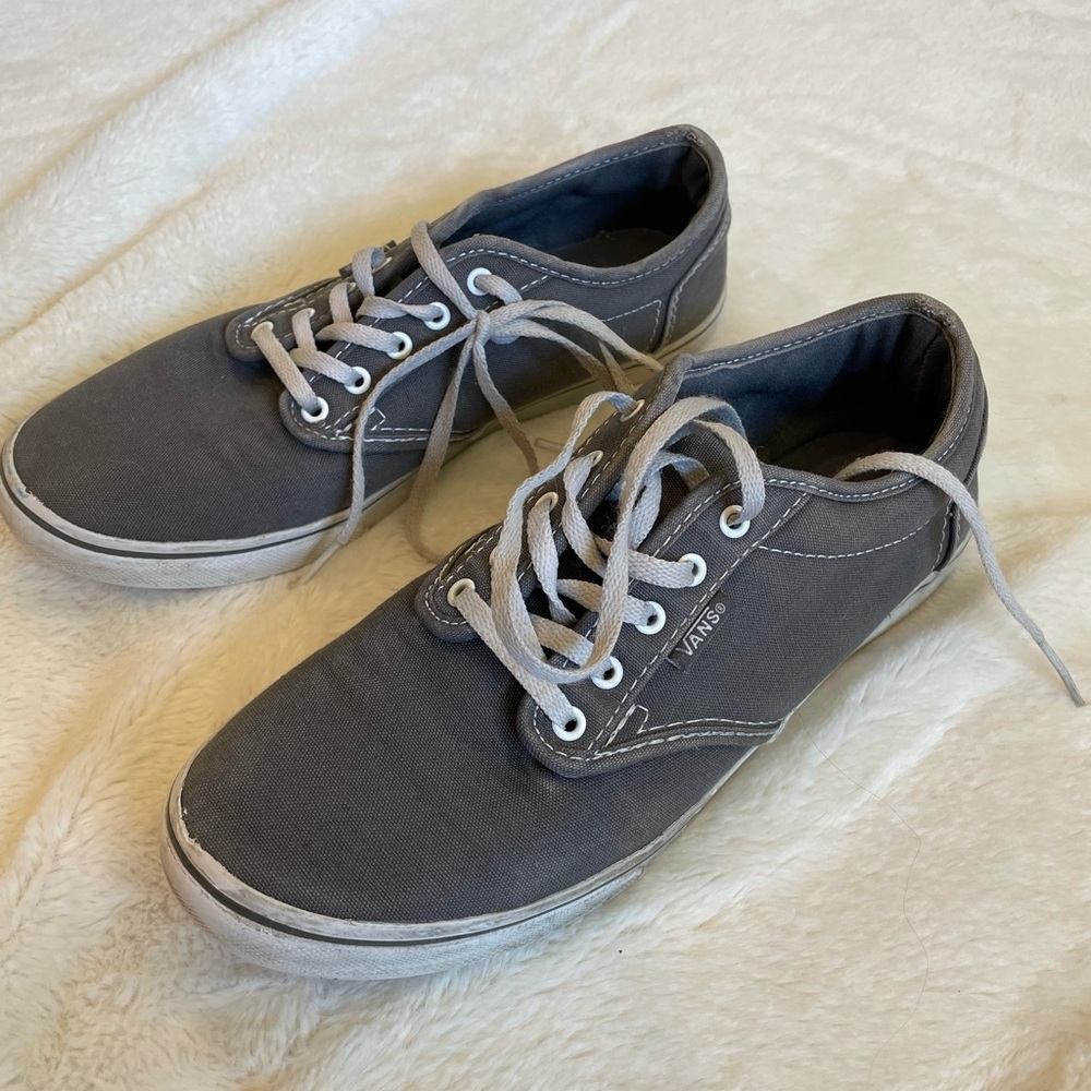 Women’s gray vans